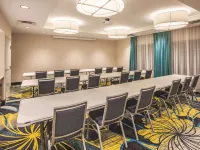 La Quinta Inn & Suites by Wyndham Duluth Hotels in Duluth