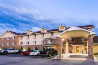 Super 8 by Wyndham Joliet I-55 N/Chicago Hotels in Plainfield