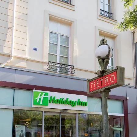Holiday Inn Paris Opéra - Grands Boulevards Отели рядом с достопримечательностью «Кинозал «Гран-Рекс»»