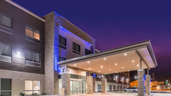 Holiday Inn Express & Suites Van Horn