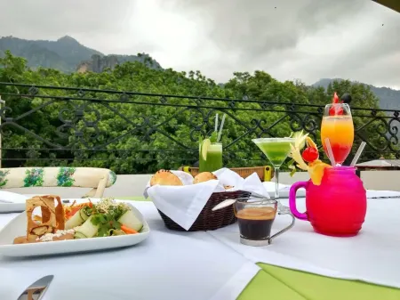 Hotel Las Puertas de Tepoztlan Отели рядом с достопримечательностью «Ex Convento Dominico de la Natividad»