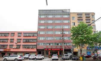 Fenglin Hotel