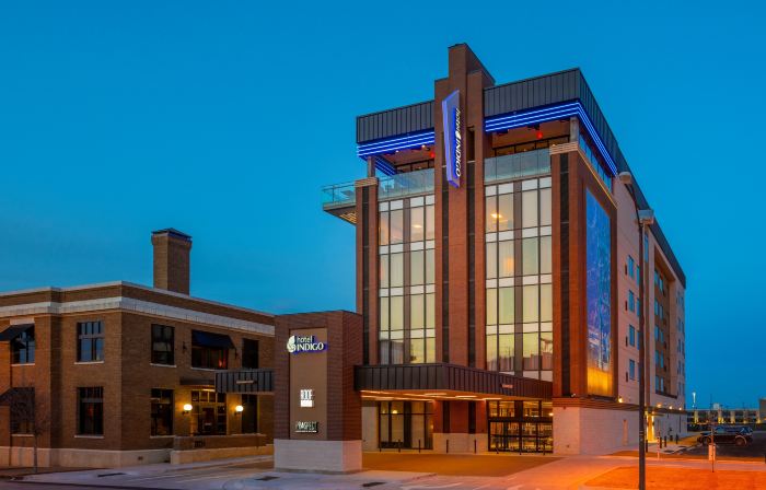 Hotel Indigo TULSA DWTN-ENTERTAINMENT AREA by IHG