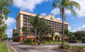 Holiday Inn & Suites Orlando SW - Celebration Area, an IHG Hotel