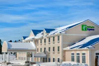 Holiday Inn Express & Suites Cadillac Hotels in Cadillac