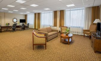 Crowne Plaza Cleveland Airport