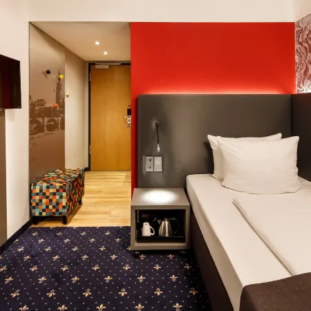 B&B HOTEL Dresden City-Süd Отели рядом с достопримечательностью «Зюдфорштадт»