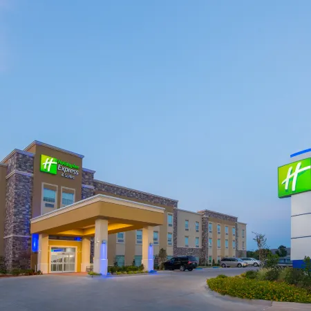 Holiday Inn Express & Suites STILLWATER - UNIVERSITY AREA by IHG