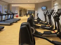 เชอราตันสวีทส์ ฟอร์ตลอเดอร์เดล ที่ไซเปรสครีก โรงแรมในฟอร์ตลอเดอร์เดล