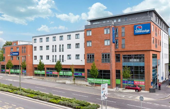 Travelodge Camberley Central