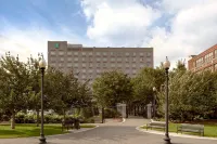 Embassy Suites by Hilton Boston at Logan Airport Hotels in Chelsea