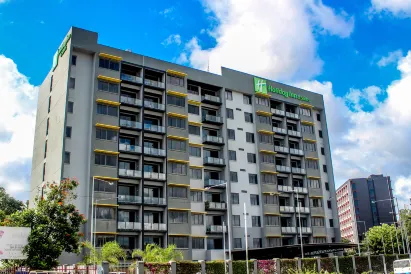 Holiday Inn & Suites Port Moresby, an IHG Hotel