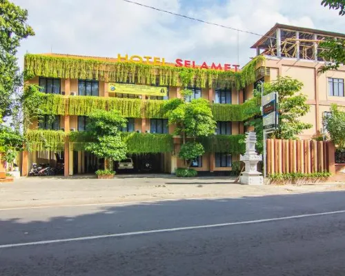 Hotel & Resto Selamet 外南夢區住宿飯店