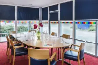 Park Inn, Birmingham Walsall Hotels in Волселл