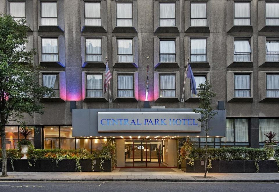 Transfer Central Park Hotel London Tu Heatro Airport www.trip.com