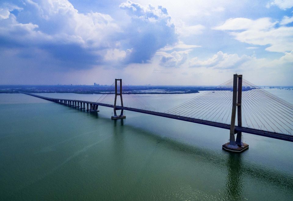 노보텔 사마토 수라바야 티무르 호텔 외부 사진