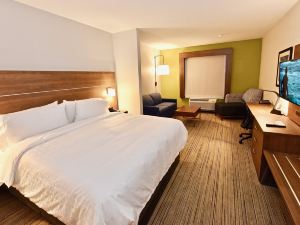 Holiday Inn Express & Suites Perryville I-55