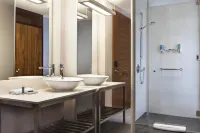 Aloft London Excel Hotels near RCCG King of Kings Tabernacle