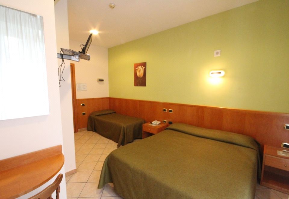 Hotel Zara Napoli-Naples Updated 2023 Room Price-Reviews & Deals | Trip.com