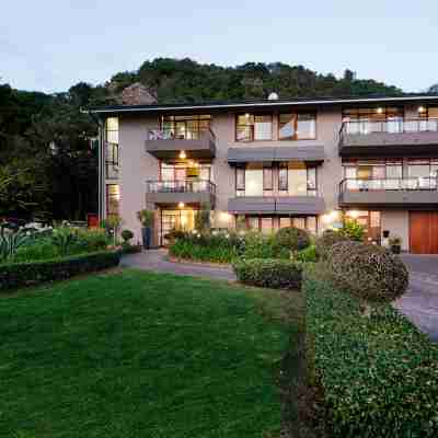 Wilderness Manor Hotel Exterior