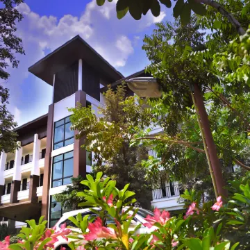 กัสเซอร์ ปาร์คโอเทล แอนด์ เรสซิเดนซ์ โรงแรมใกล้วัดหนองแวง