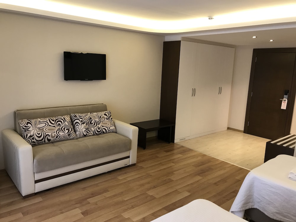 Yuvarlakcay Cinar Butik Otel