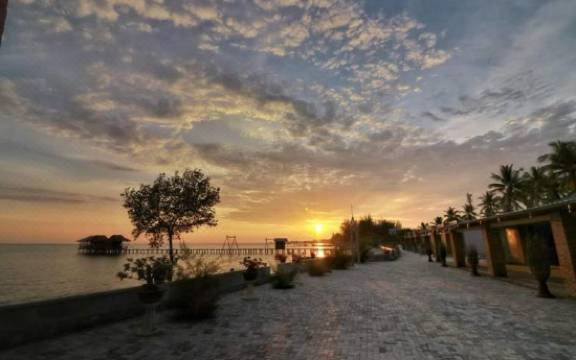 Mangrove Eco Resort Hotel Bintang 3 Di Marisa