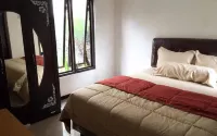 Villa Kencana Apel 2Br Private Pool - ที่มีอ่างอาบน้ำ