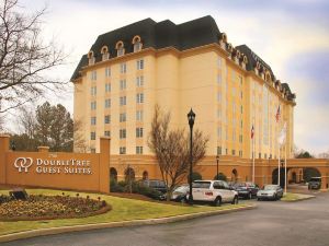 Doubletree Suites by Hilton at the Battery Atlanta