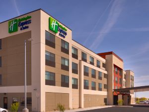 Holiday Inn Express & Suites Phoenix West - Buckeye