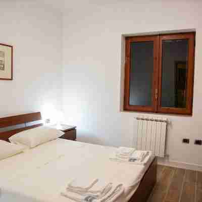 4 Bedrooms Villa with Private Pool and Furnished Garden at Alvignano Rooms