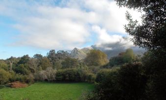 Apartment with One Bedroom in Llanes, with Wonderful Mountain View, Fu