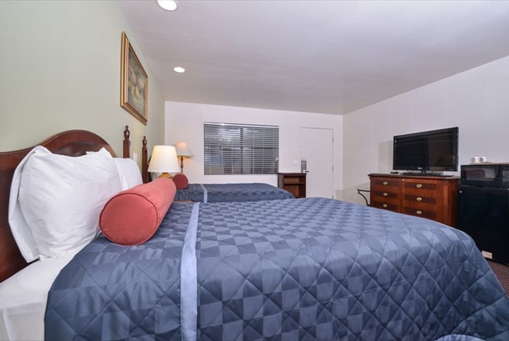 Americas Best Value Inn & Suites Joshua Tree National Park