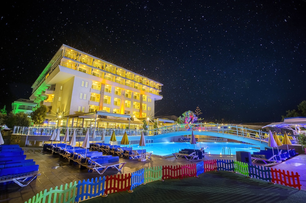 Numa Konaktepe Hotel - All Inclusive