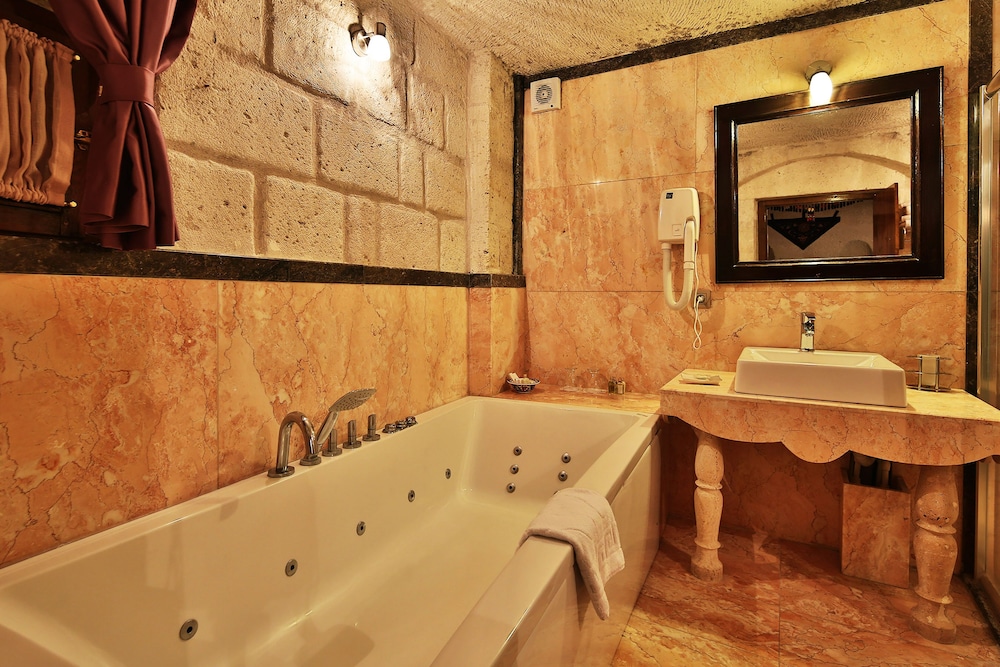 Cappadocia Cave Suites