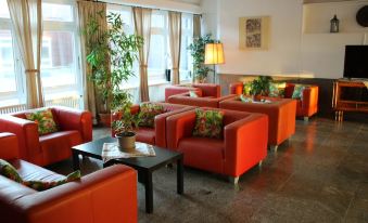 Landhotel am Sonnenhang - Housity