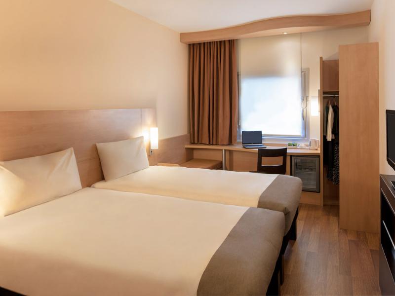 ibis Izmir Alsancak