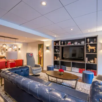 King George Hotel in Union Square Отели рядом с достопримечательностью «Авиакомпания»