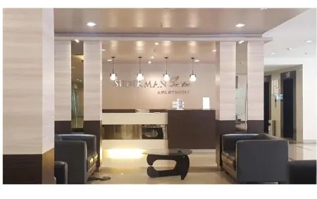 Sudirman Suites Apartment by Handoko Отели рядом со станцией Bandung Train Station