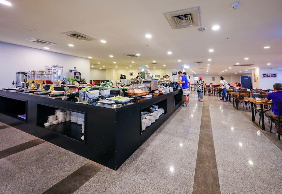 4. 스카이원 호텔..