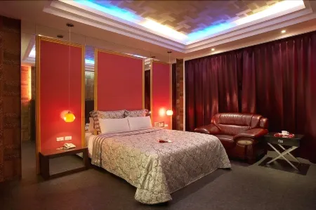 Love Star Motel Отели рядом с достопримечательностью «Chang Gung University»