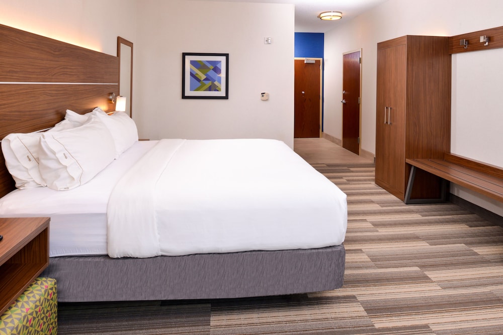 Holiday Inn Express Hotel & Suites Urbana-Champaign-U of I Area, an Ihg Hotel