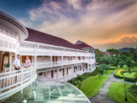 เซ็นทาราแกรนด์บีชรีสอร์ทหัวหิน โรงแรมในหัวหิน