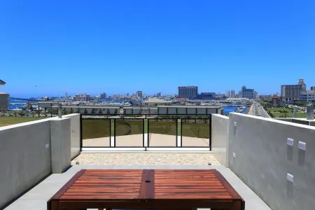 Sharp bnb Отели рядом с достопримечательностью «Национальный пейзаж Чуйху»