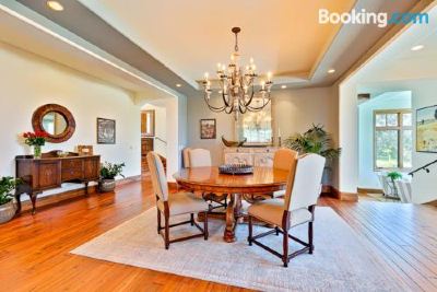 Other #8080 - SeaView Sanctuary Five-Bedroom Holiday Home Photo