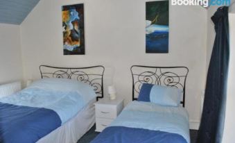 Douglas Lodge Self Catering Holiday Homes - Housity