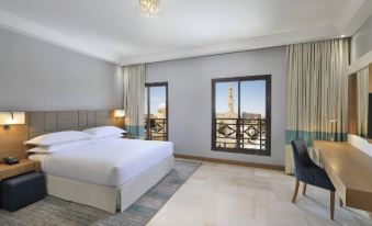 Sheraton Makkah Jabal Al Kaaba Hotel