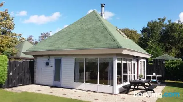 未來簡易別墅公園度假屋