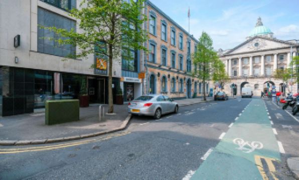 DoubleTree by Hilton Belfast City Ten Square