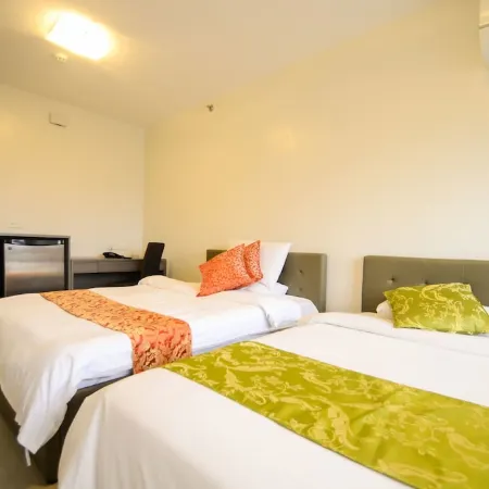 Extremeli Suites